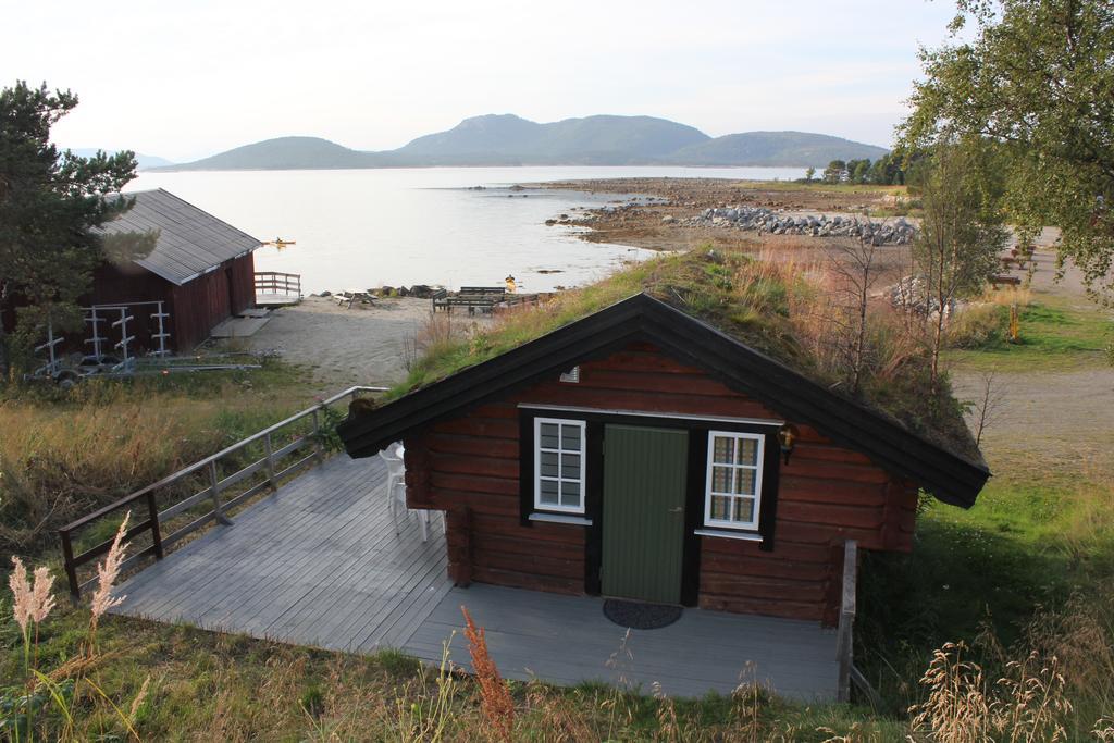 Ulvsvag Gjestgiveri Og Fjordcamping As Camera foto