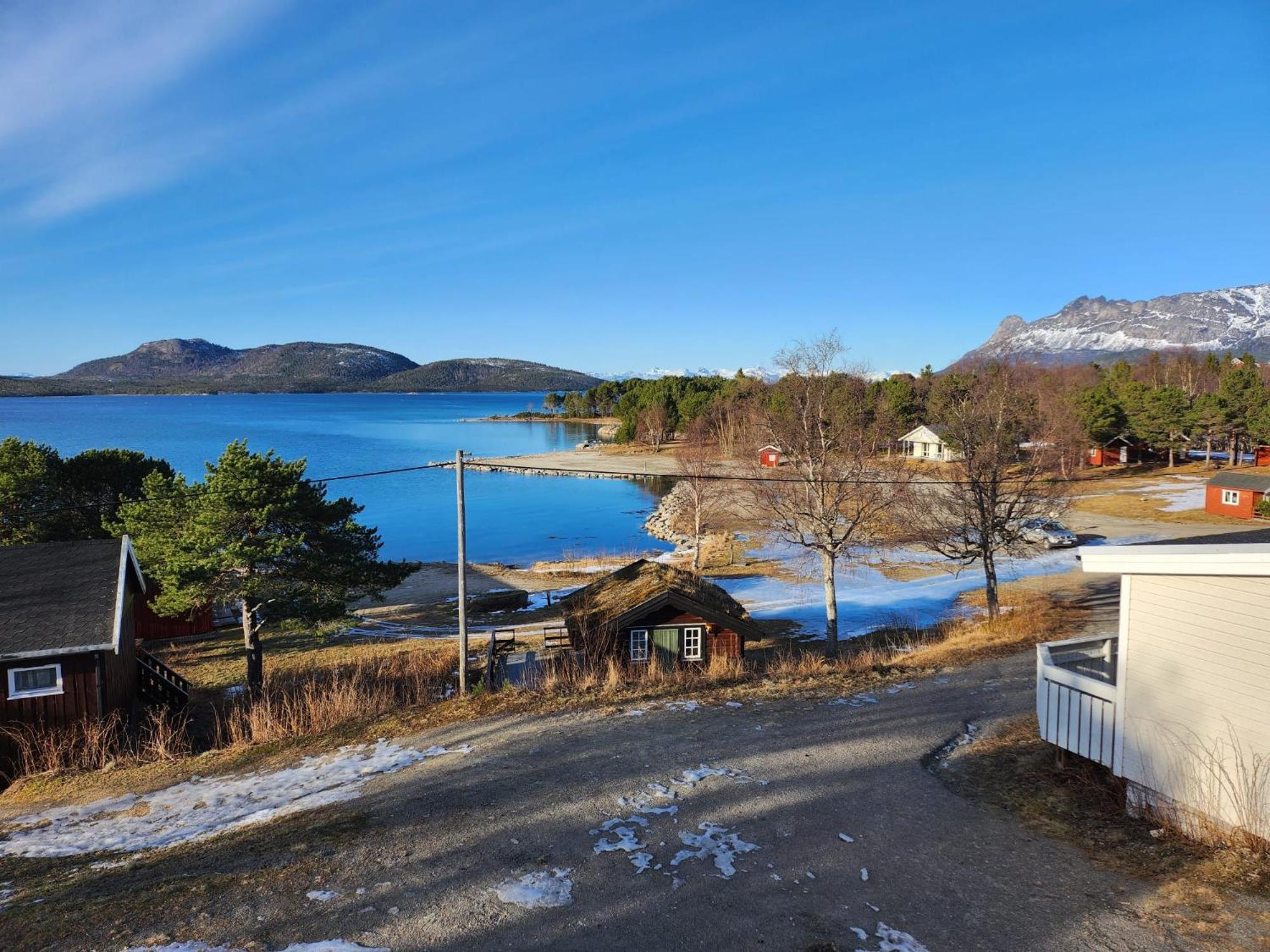 Ulvsvag Gjestgiveri Og Fjordcamping As Esterno foto