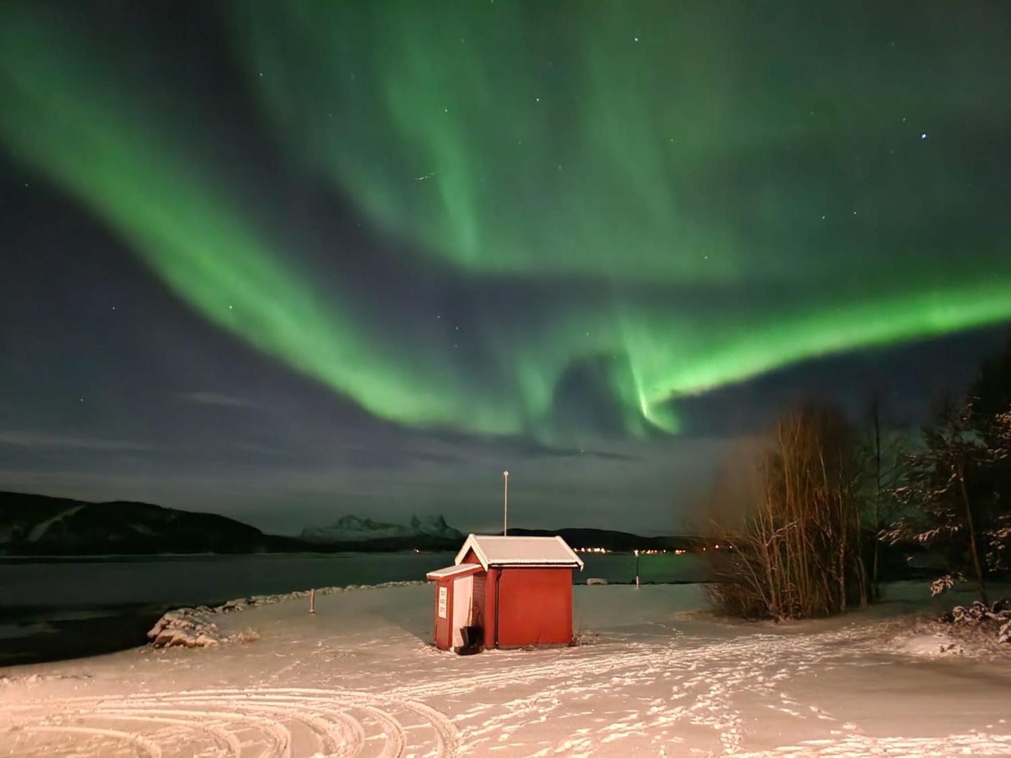 Ulvsvag Gjestgiveri Og Fjordcamping As Esterno foto